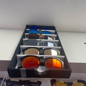 Polarized sunglasses designed in Italy